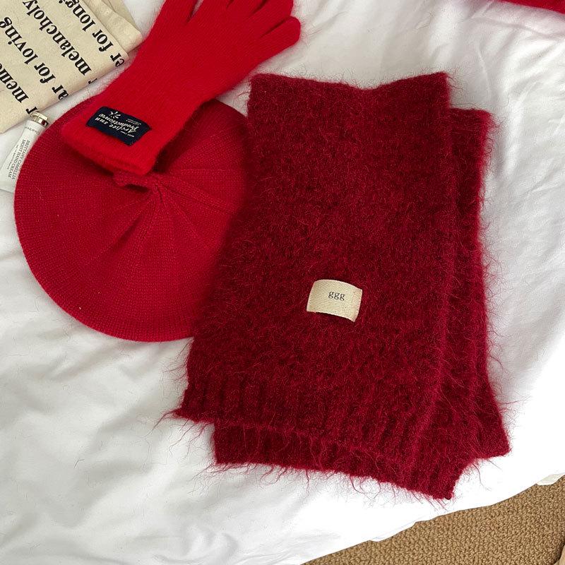 Red Winter Scarf: Cute Korean-Style Neck Warmer for Women & Couples - Perfect New Year & Christmas Gift