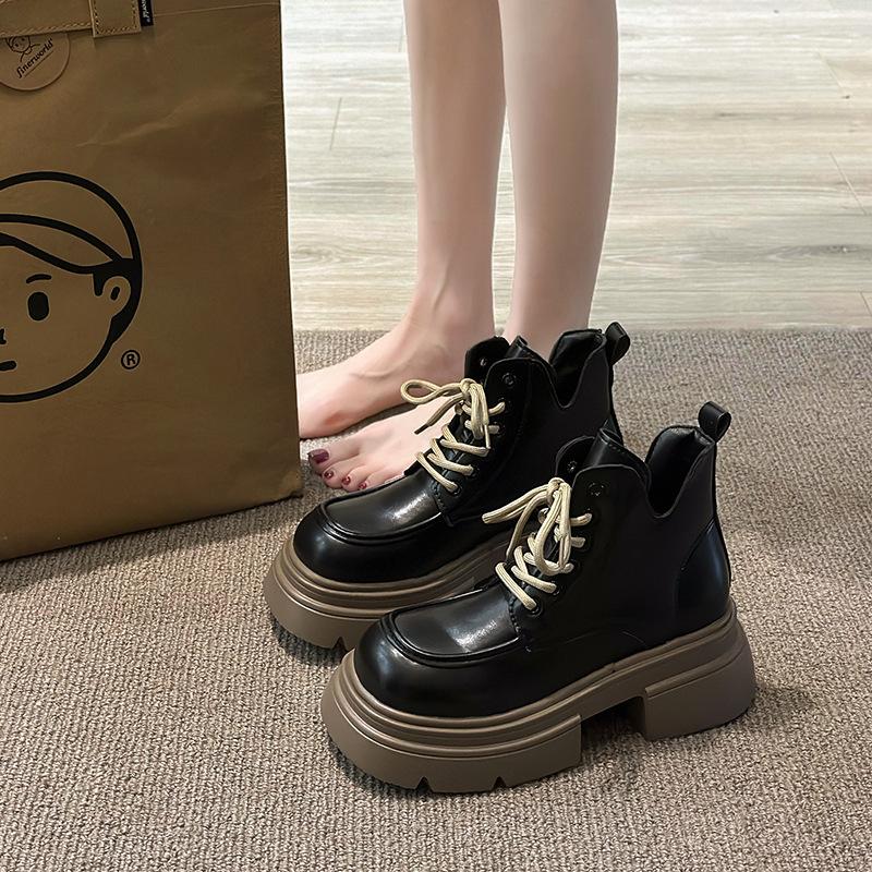 Martin Boots Women's Autumn and Winter New British Style Short Tube Thick Sole Heightening Strap Fashion Short Boots Women
