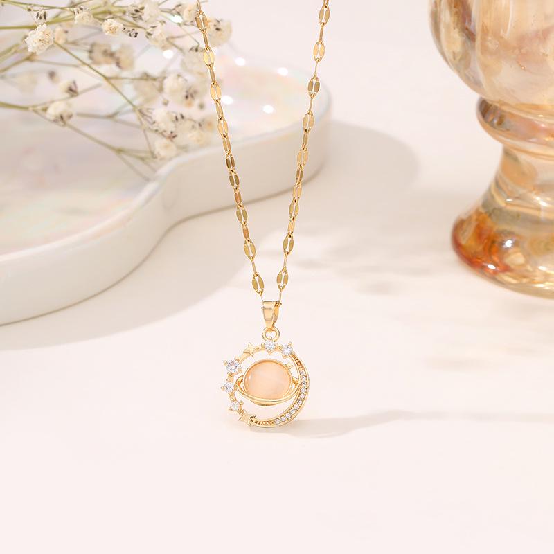Titanium Steel Non-fading Necklace - European & American Style, Light Luxury, Versatile Korean Fashion, Perfect for Women and Girlfriend Gifts.