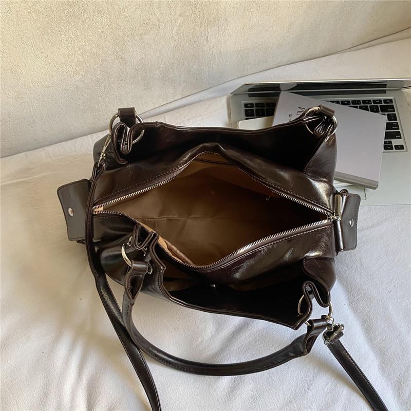 Faux Leather Hobo Bag Women Fashion Shoulder Bag With Stud Detail Soft Texture Handbag Everyday Use