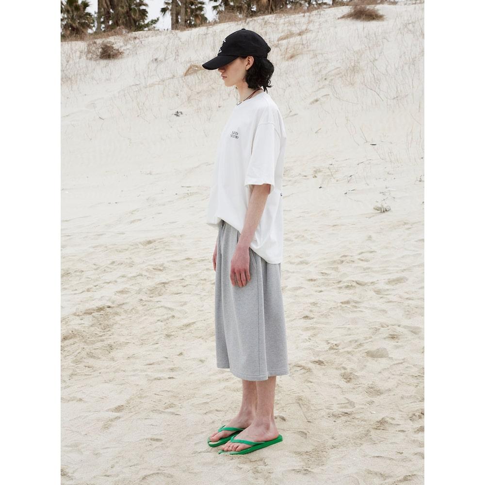 Saendeusaundeu (Unisex) Beach Graphic Oversized Short Sleeve T-Shirt Ivory