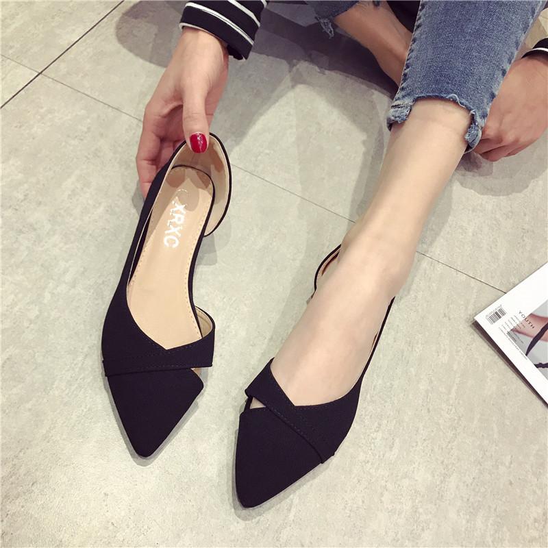 pointed work shoes