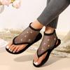 Мода Лето Роскошный бренд Женские сандалии Clip Toe Hollow Water Diamond Сексуальные женские сандалии Slip on Женские туфли на плоской подошве Sandalias De Mujer