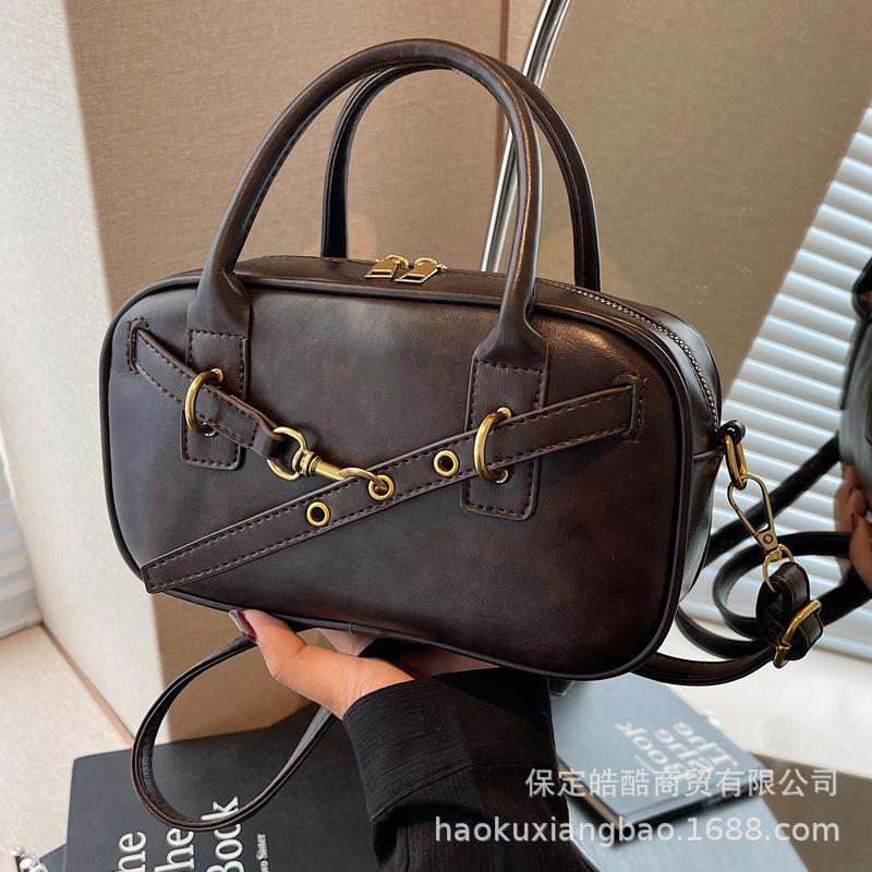 Premium Retro Small Bag Women's 2025 New Autumn and Winter Versatile Messenger Bag Fashion Shoulder Portable Small Square Bag