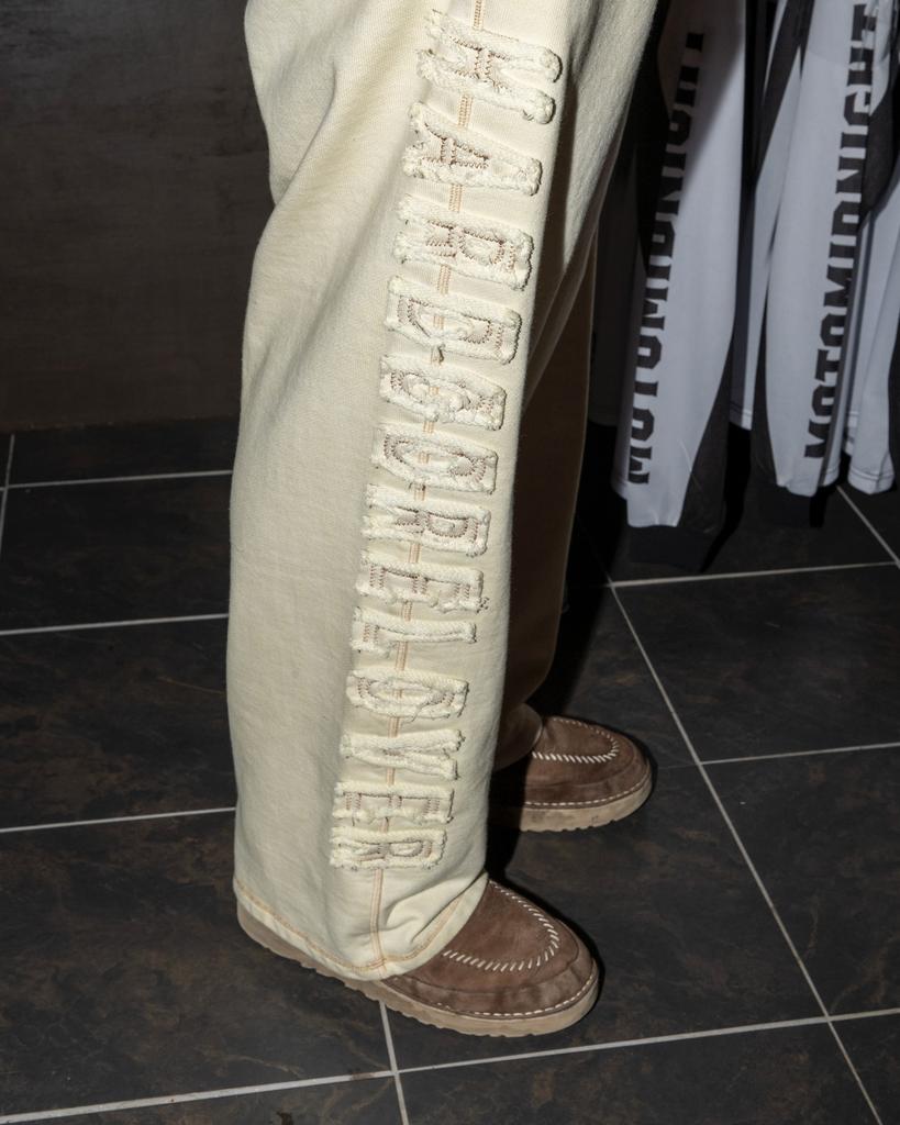 Hadeukoeoleobeo Raw Heavy-Fleece Pants Oat Beige