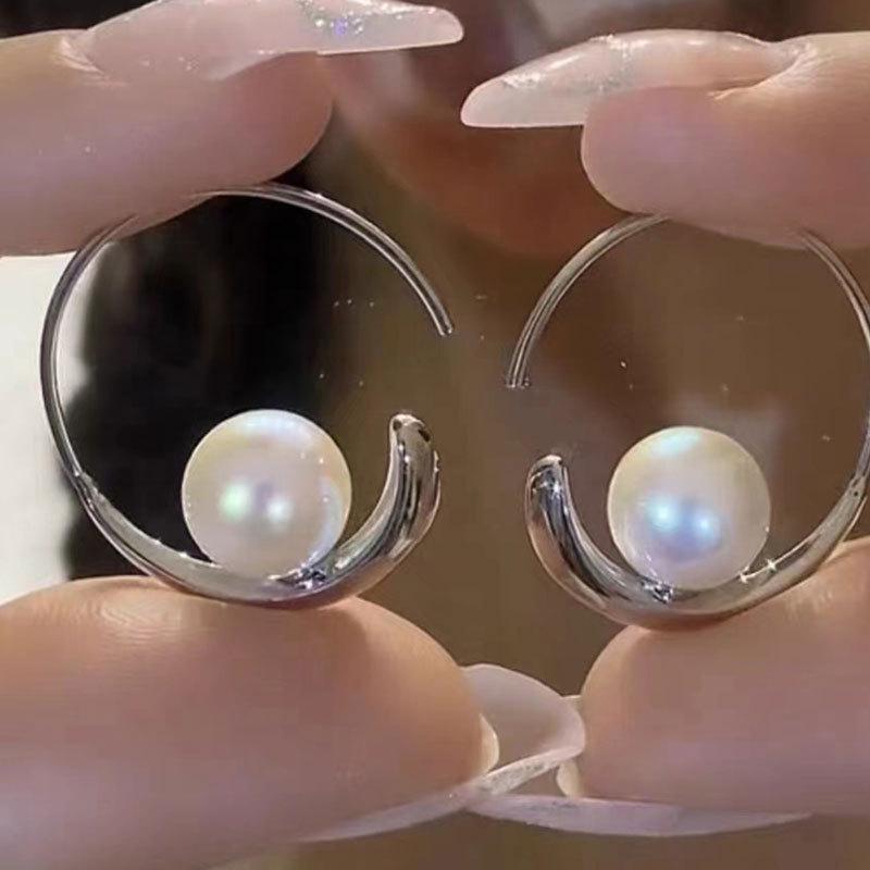 Элегантные Французские Ретро Жемчужные Кольца для Женщин - Модный Белый Нишевый Дизайн белого золота