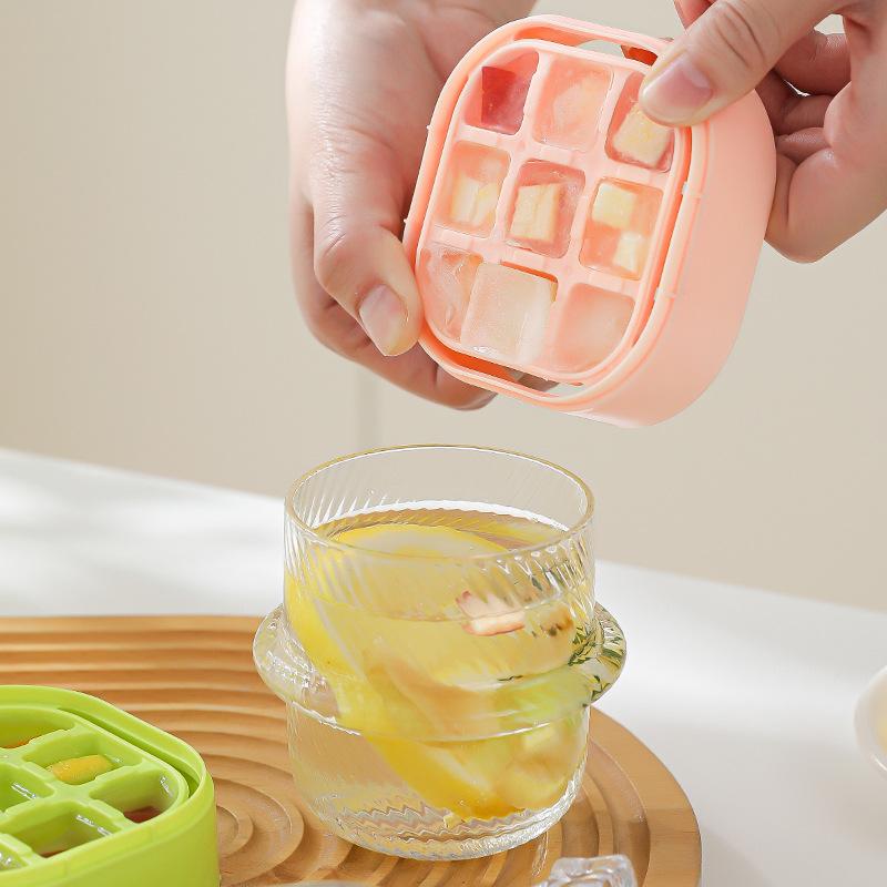 2 Pcs Small Homemade Frozen Ice Cube with LidPressing Ice CompartmentMini Ice Box
