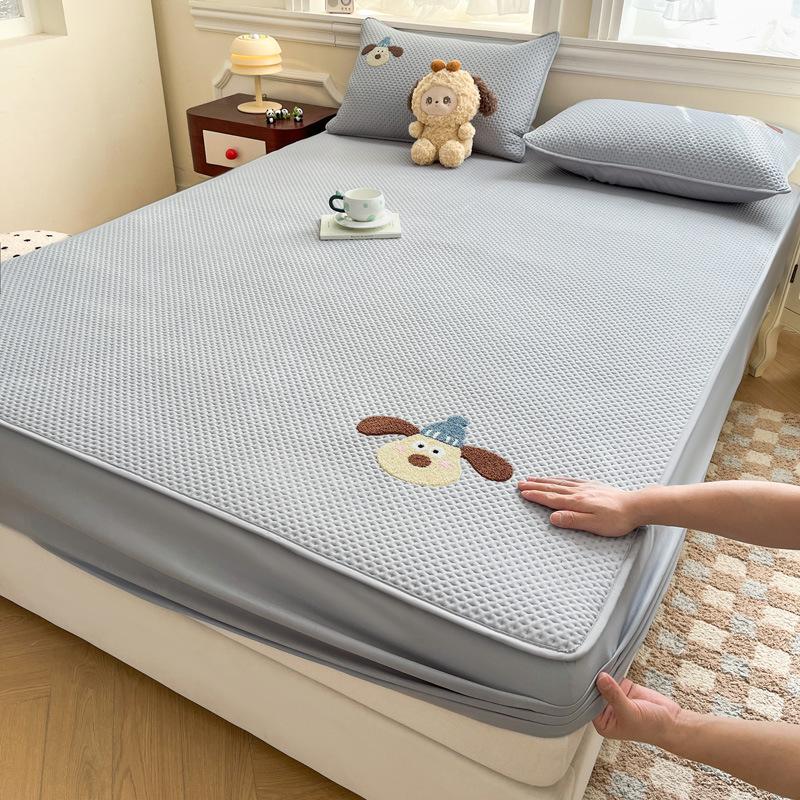 Spring & Summer Chenille Embroidery Quilted Fitted Sheet Mattress Protector