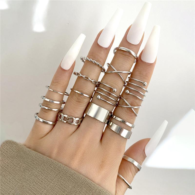 LETAPI Bohemian Vintage Heart Geometric Ring Set For Women Gold Color Boho Butterfly Pearl Hollow Leaves Rings Jewelry Gifts