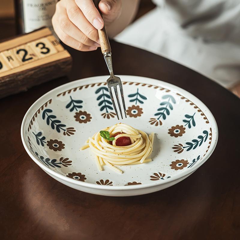 Retro Japanese Hand-Painted Small Flower Ceramic Plate, Household Tableware, Deep Plate, Creative Plate, Vegetable Plate, Pasta Plate, Western Plate