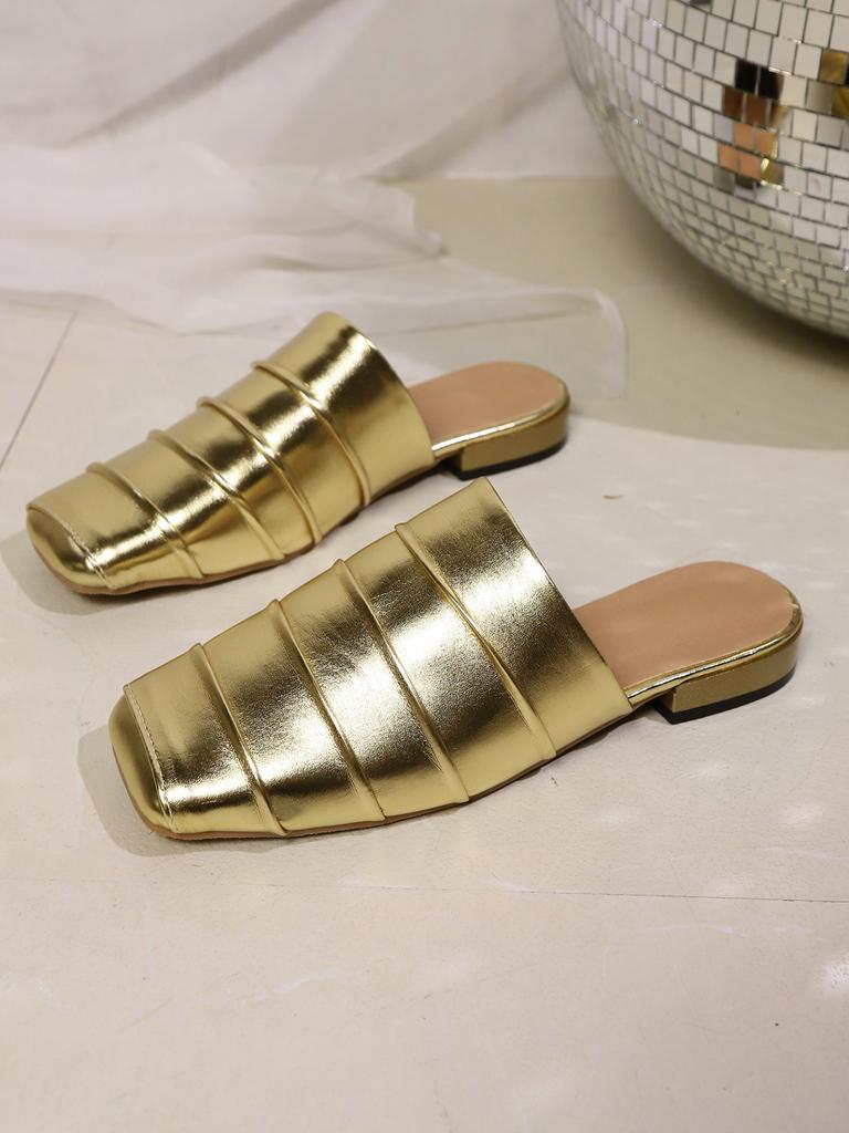 Fashion Shimmery Metallic Gold Silver Closed Toe Women Summer Slides Sandals Square Low Heels Slip-on Casual Mules Slippers Big Size 42
