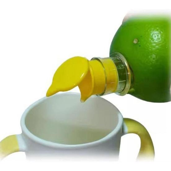 2Pcs Manual Lemon Squeezer Fruit Juicer with Built-in Filter BPA-Free Citrus Juicer with Lid Portable Lime Juicer