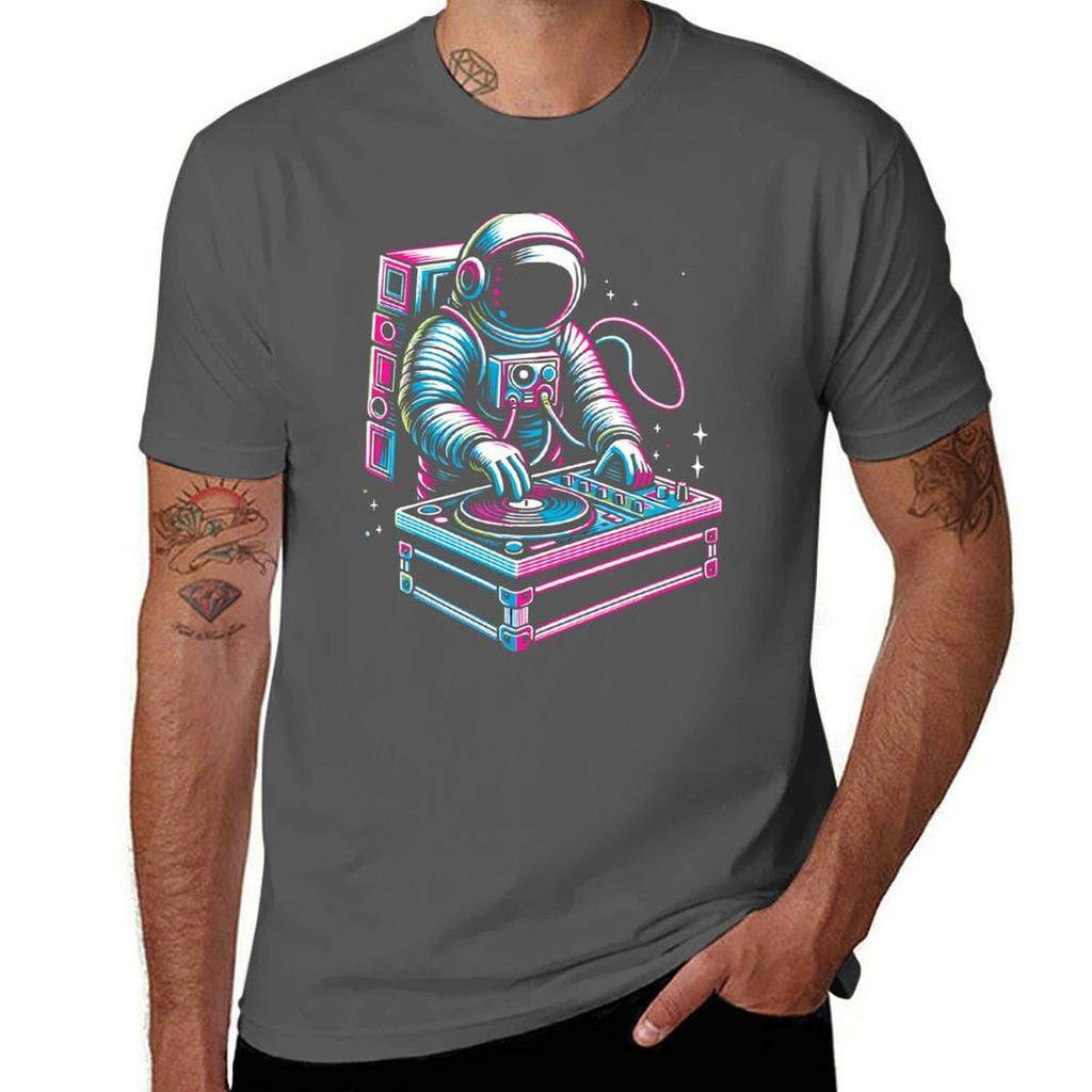 Retro Astronaut DJ Funny Astronaut TShirt Big and Tall Loose Fit TShirt