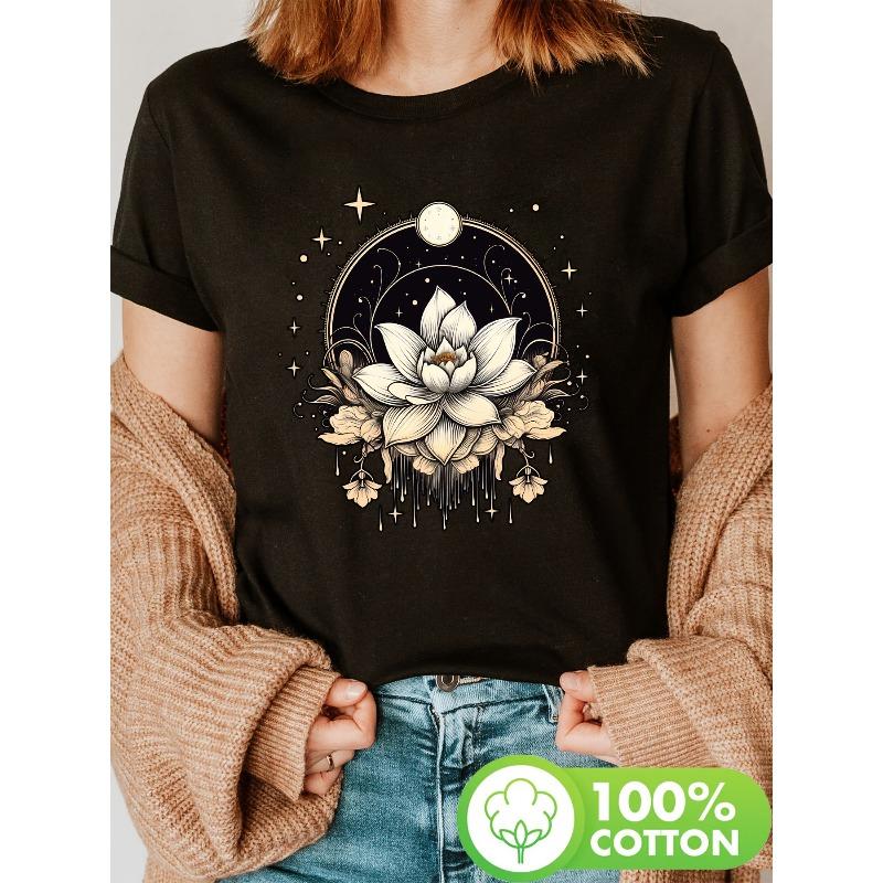 

Женская черная футболка с принтом цветка лотоса и звезды, повседневная, с круглым вырезом, коротким рукавом, весенне-летний топ с золотыми акцентами, удобная посадка S чёрный