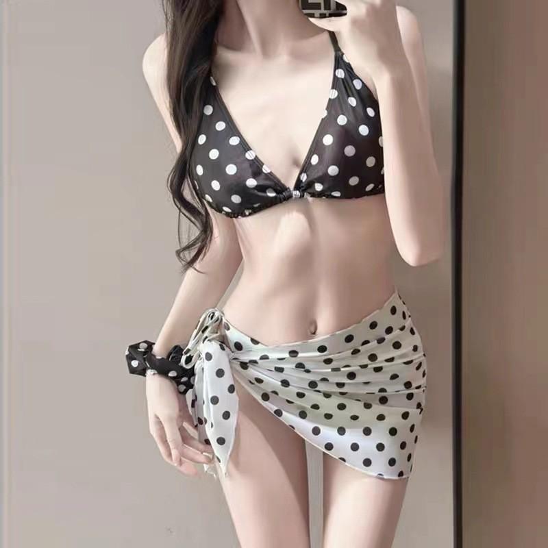 Sexy Polka Dot Bikini Three-piece Swimsuit Female Split Small Chest Gathers Hot Girls Pure Desire Thailand Vacation