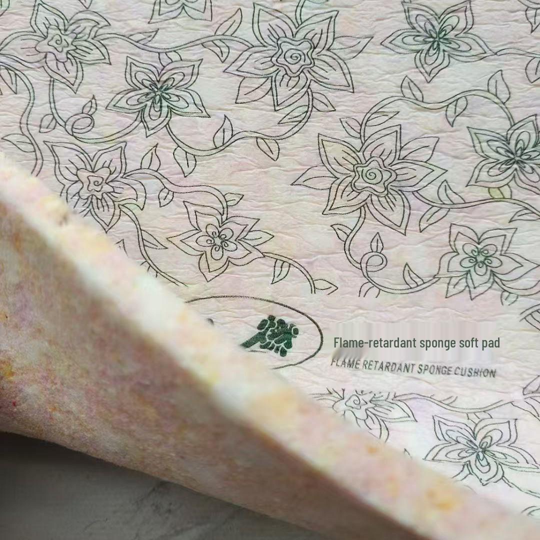 Flame Retardant Moisture-Proof Hotel Carpet Pad with Sound Insulation Width 1.37m, Thickness 0.5cm