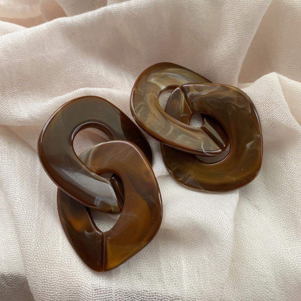 Medieval Hong Kong Style Fashion Daily Earrings Retro Niche Design Sense Niche Oval Niche French Design Earrings