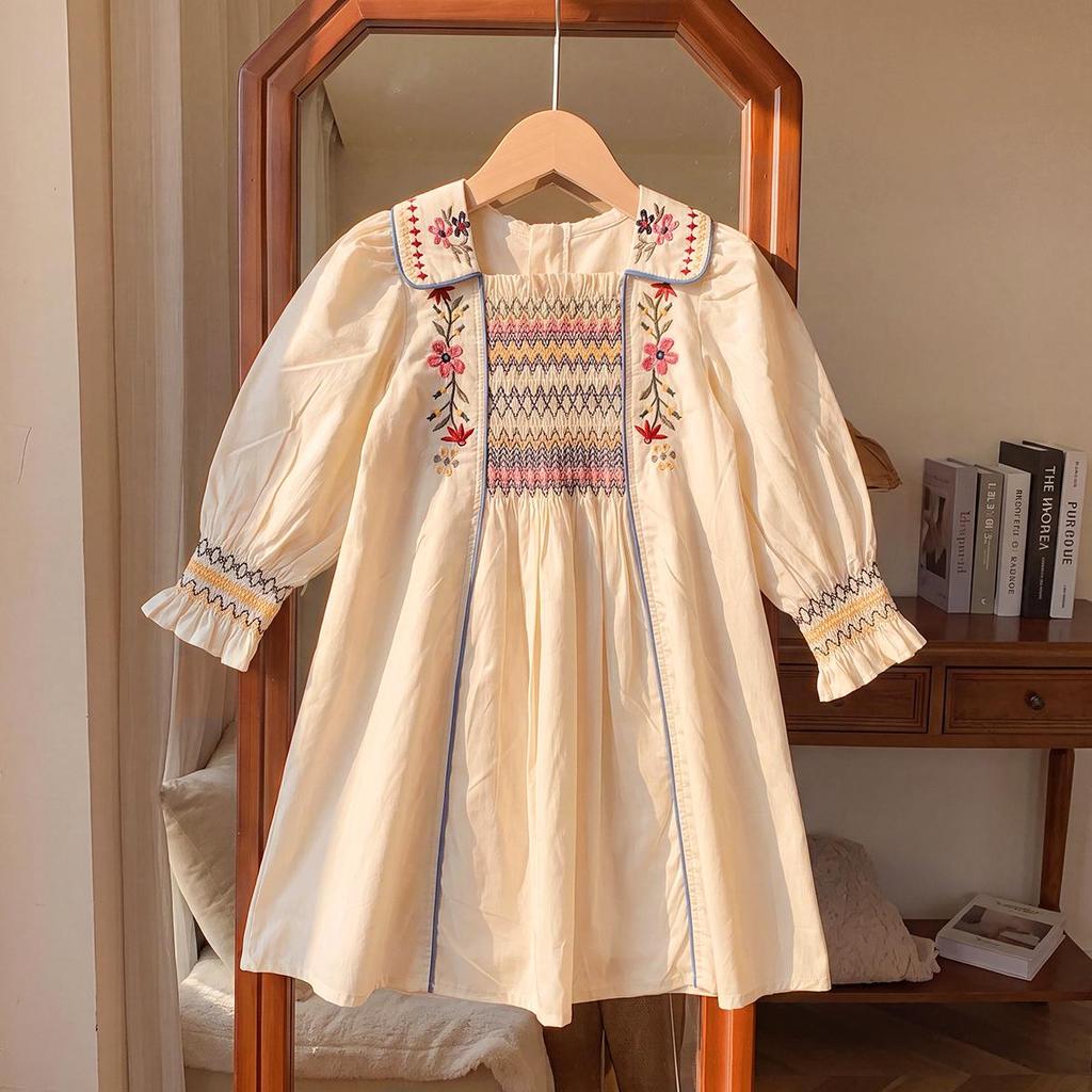 French Retro Floral Embroidery Long Sleeve Girls' Autumn Princess Dress with Lapel Shirring