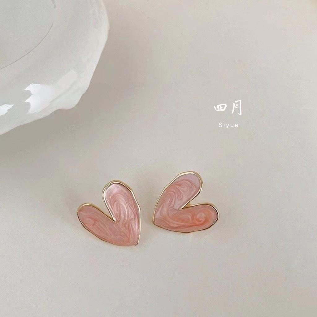 French love earrings design sense high sense light luxury cold wind stud earrings new trendy earrings