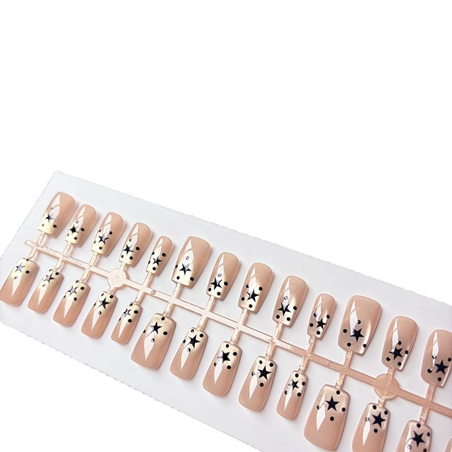 Starry Cat Eye Wearable Gel Nail Polish: Simple, Cute, and Girly Medium Short Fake Nails.