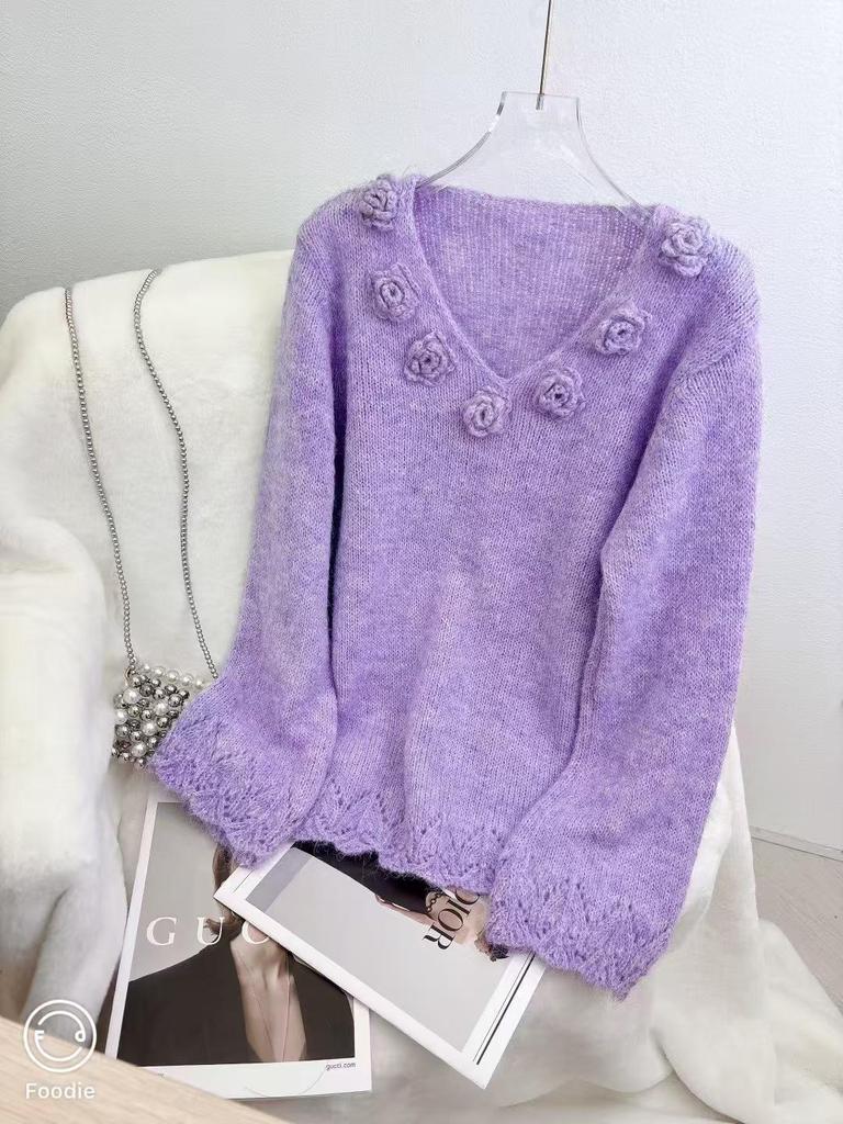 Pink Flower V-Neck Sweater - Plus Size, Mid-Length for Chubby Women, Fall/Winter 2024