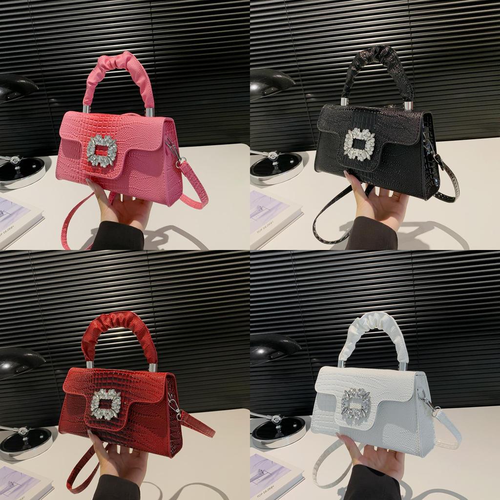 Fashionable Small Pu Square Shoulder Bag With Top Flap For Everyday Women