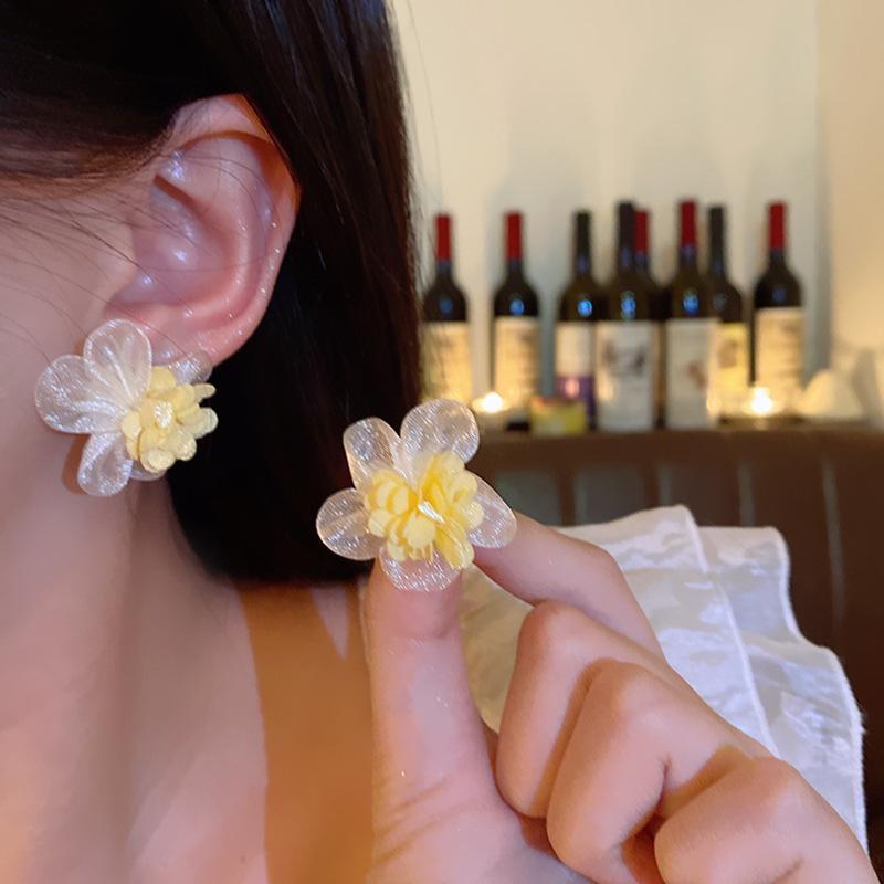 Vacation Style Dopamine Flower Earrings Women's Summer Sweet Temperament Versatile High-end Stud Earrings 925 Silver Needle Earrings