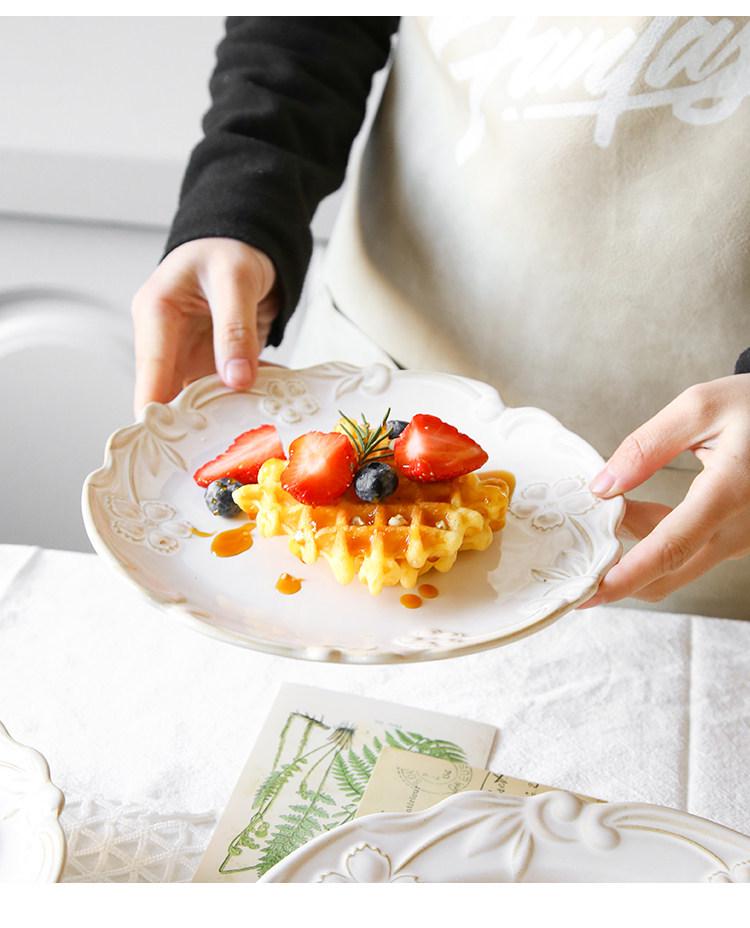 Elegant Retro Embossed Ceramic Dinner Plate Collection