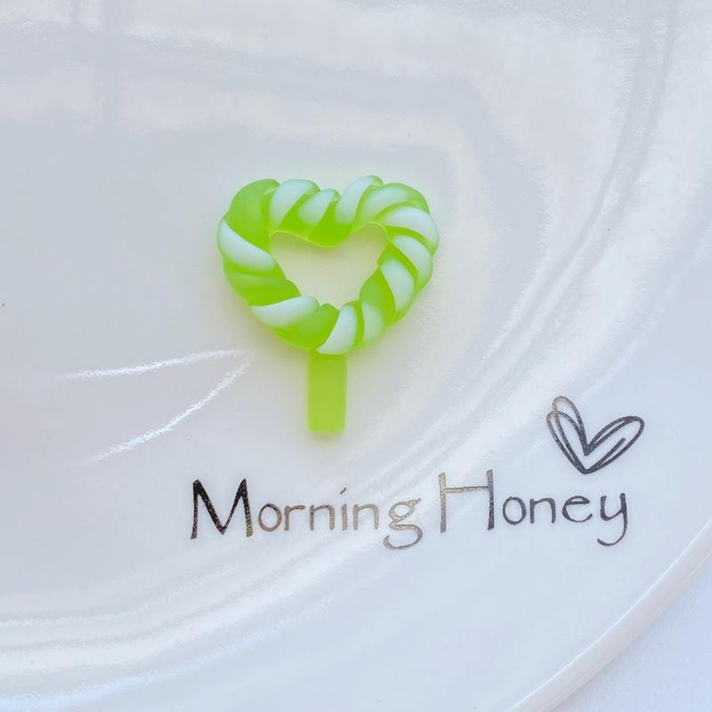 12Pcs New Luminous Heart-Shaped Lollipop Resin Figurine Crafts Flatback Cabochon Ornament Jewelry Making Hairwear Accessories