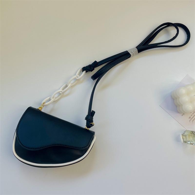 Stylish Mini Saddle Bag For Girls Fashionable Korean Design Winter Accessory For Kids
