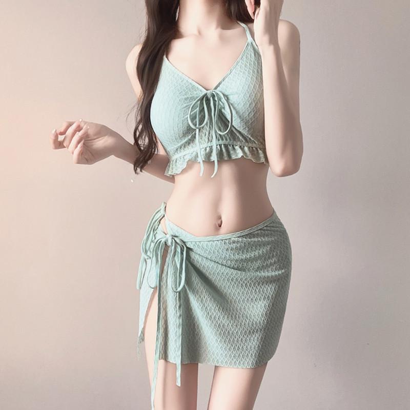 Трехкомпонлектный Бикини-Комплект 2026: Сексуальные и стильные купальники для женщин для курорта с горячими источниками L (50-55 kg) зелёный