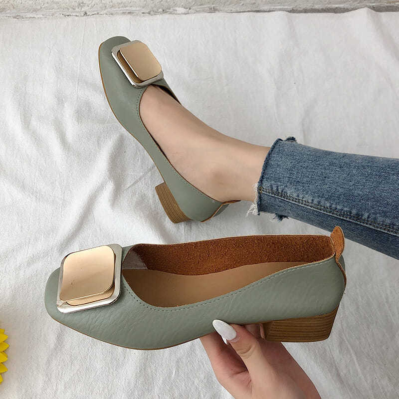 Soft-soled Single Shoes 2025 Spring and Summer New Versatile Flat-soled Large-size Grandma Shoes Thick Heel Medium Heel Evening Fairy Doudou Shoes