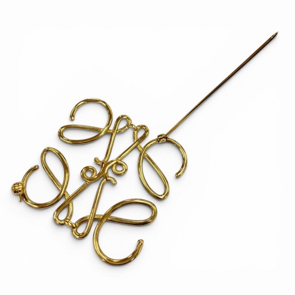 Excellent LOEWE Brooch ANAGRAM Logo Gold Women Used