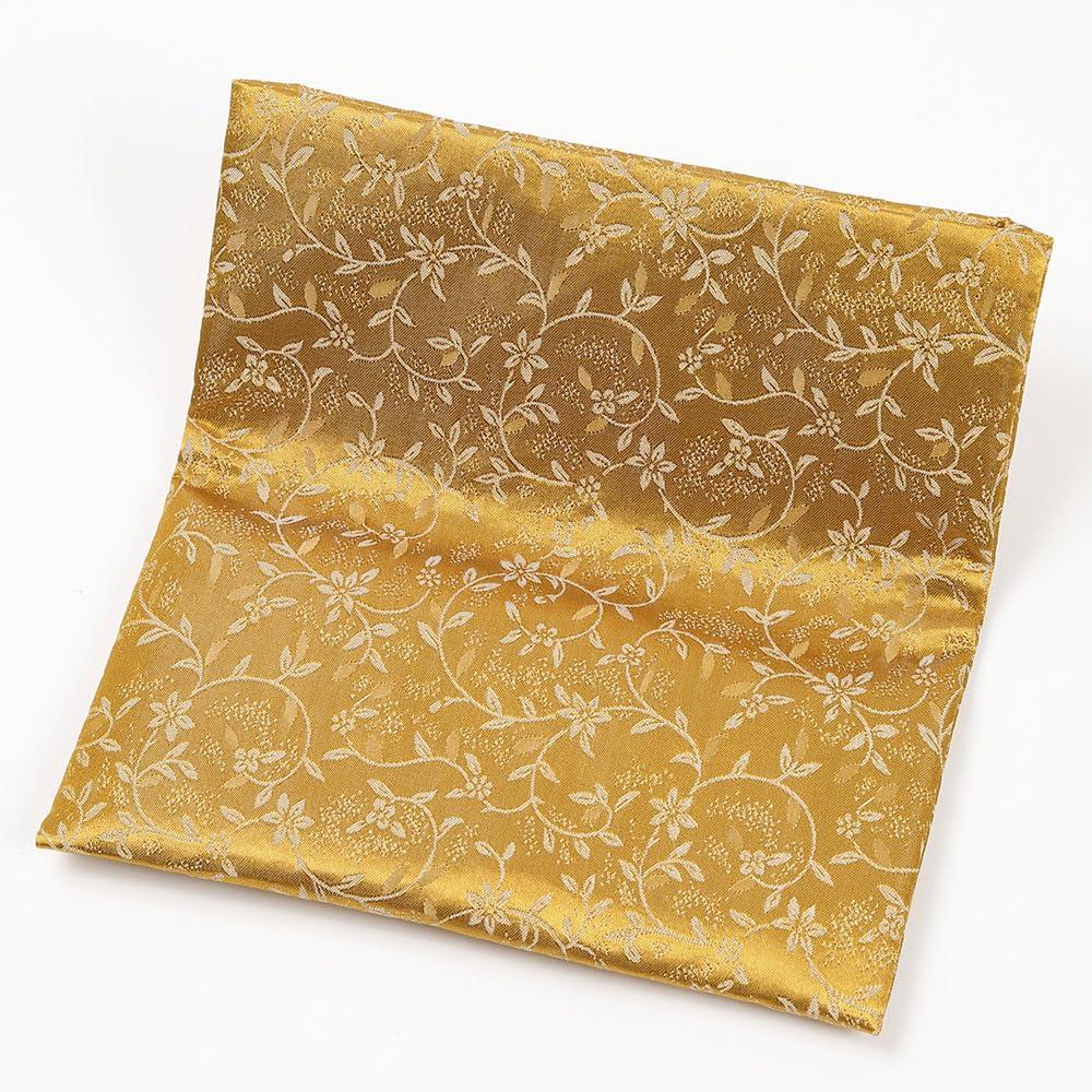 Buddhist prayer bead pouch, bifold, unisex, Kyoto damask, paper box, gift, made in Japan, small chrysanthemum and Chinese flower pattern, gold,