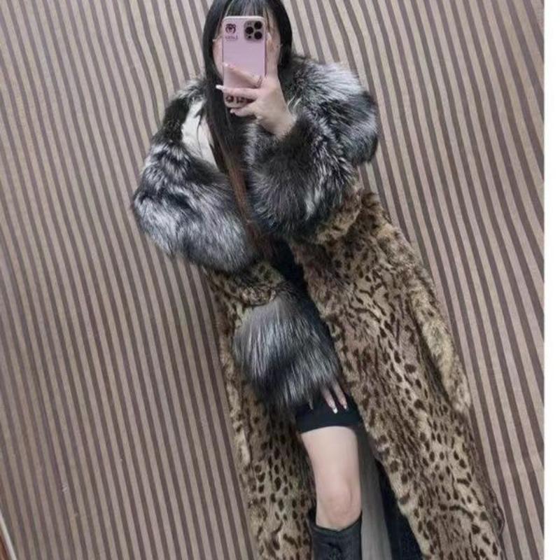 Temperament celebrity fur Maillard style leopard print long coat winter thickened warm cotton clothes imitation fox hair