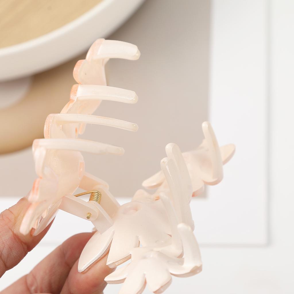 1pc Novelty Candy-colored Flower Hair Clip, Egg Flower Hair Claw, Updo Shark Clip Hair Decoration