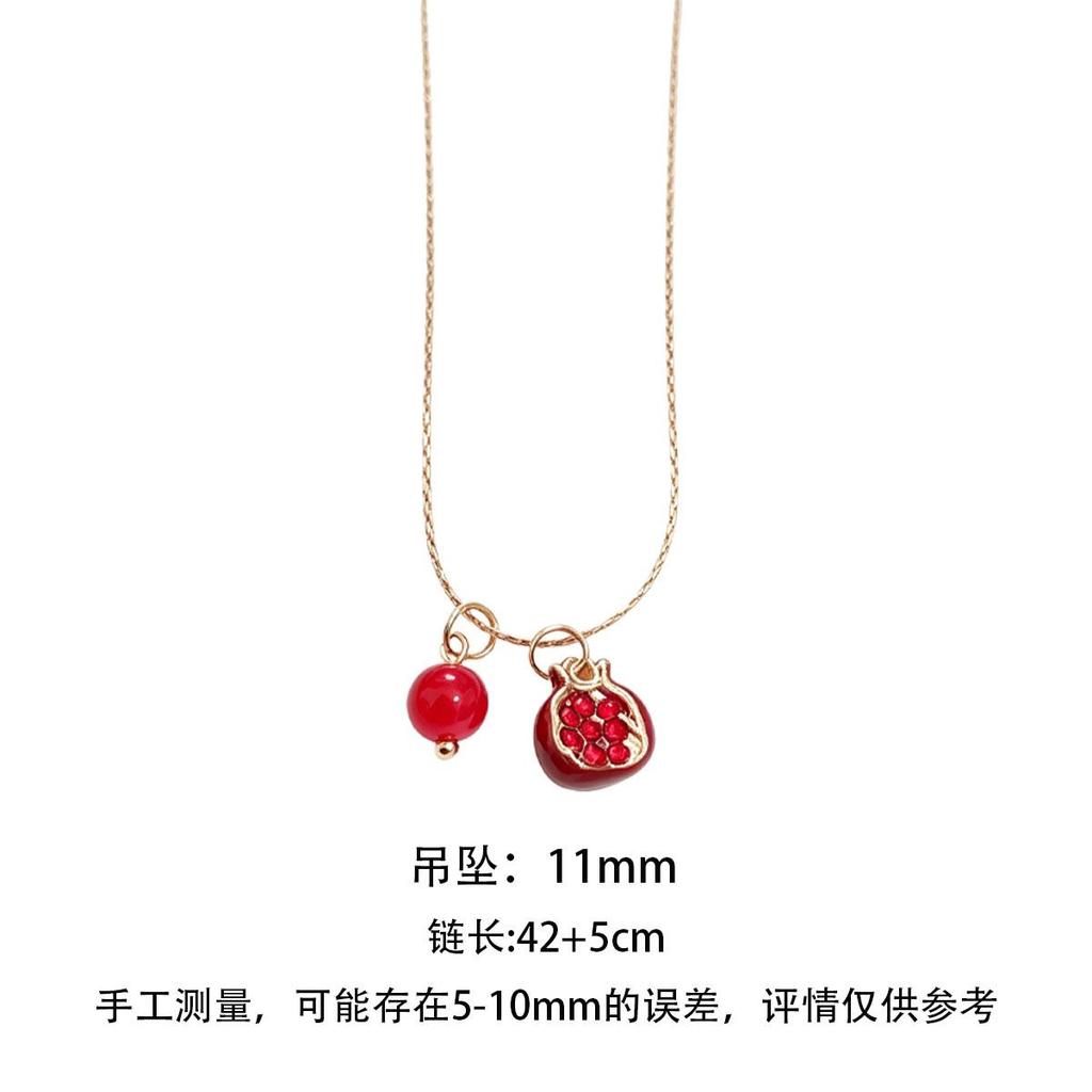 Red Pomegranate Necklace for Women, Gentle Atmosphere Collarbone Chain, Vintage Simple Versatile Daily Wear Necklace Accessory