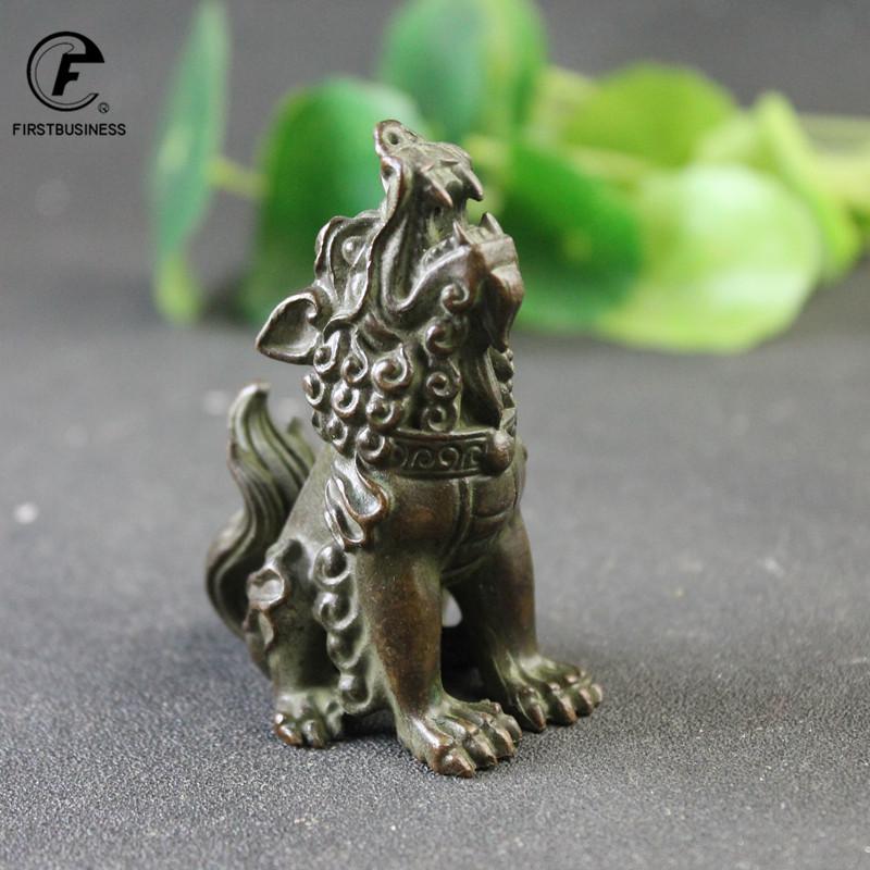 Antique Bronze Chinese Beast Qi Lin Desktop Ornaments Ancient Copper Animal Lucky Kirin Miniature Figurines Tea Pets Home Decors