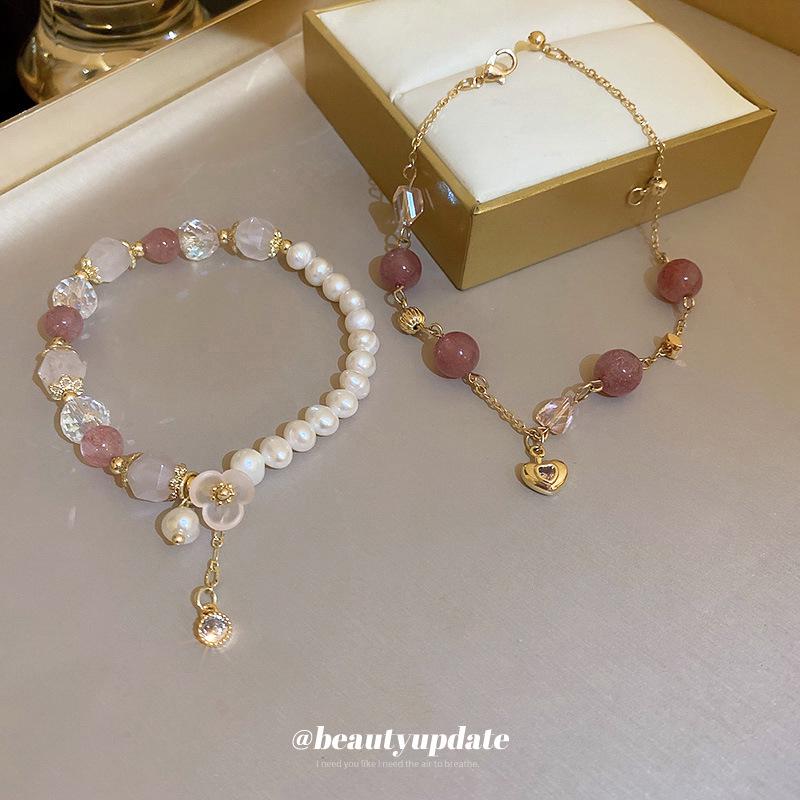 

Korean Style Strawberry Crystal Heart Bracelet - Trendy Beaded Friendship Jewelry for Women