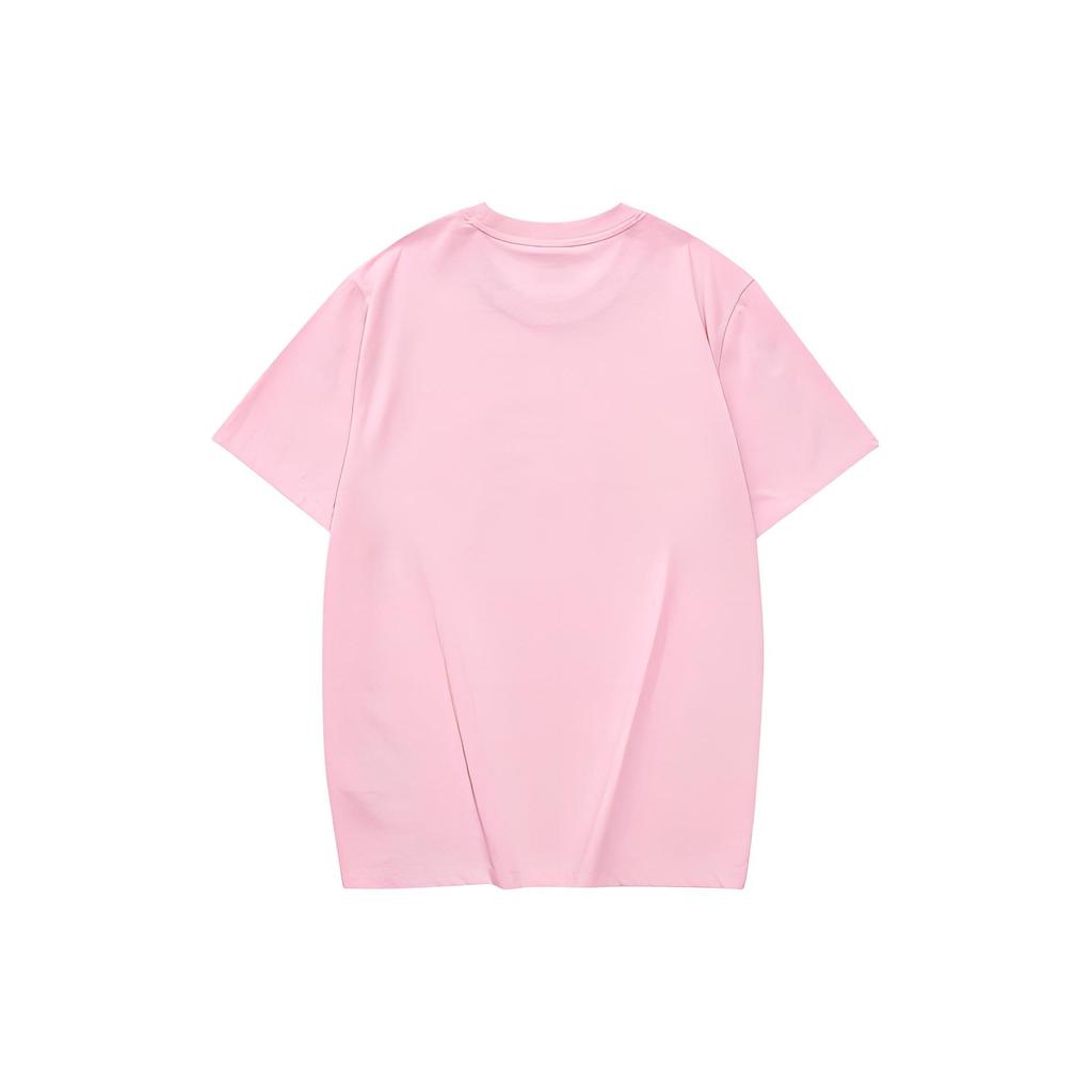 Skechers Colorful Casual Series Letter Print Round Neck Knitted Sports American Vintage Short Sleeve T-Shirt Unisex Tops Pelican-Pink L223U162-00F3