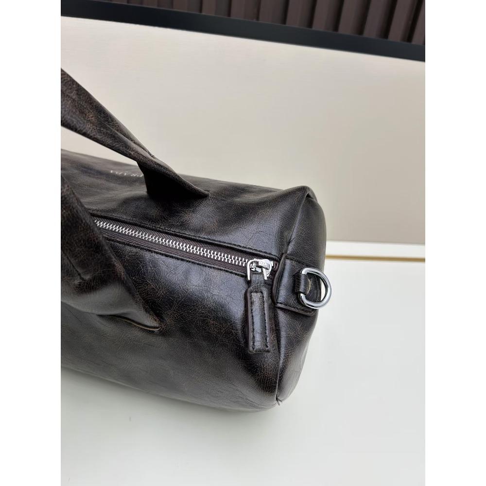 Přeshraniční nová retro taška BD z hovězí kůže první vrstvy s velkou kapacitou, pravá kůže, univerzální přenosná taška na polštář, velká taška pro dojíždění