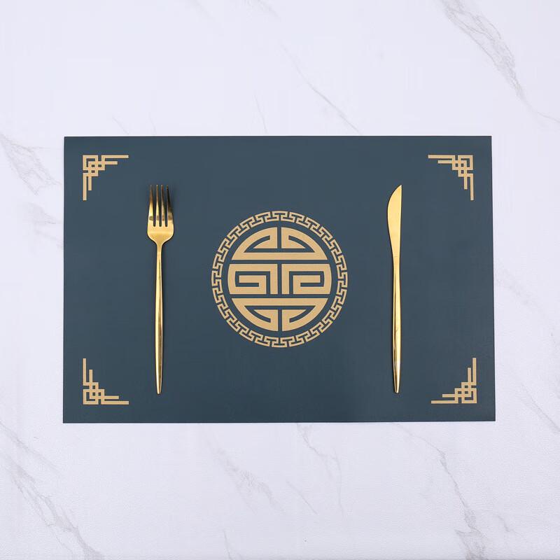 

Минималистичный квадратный кожаный обеденный плейсмат