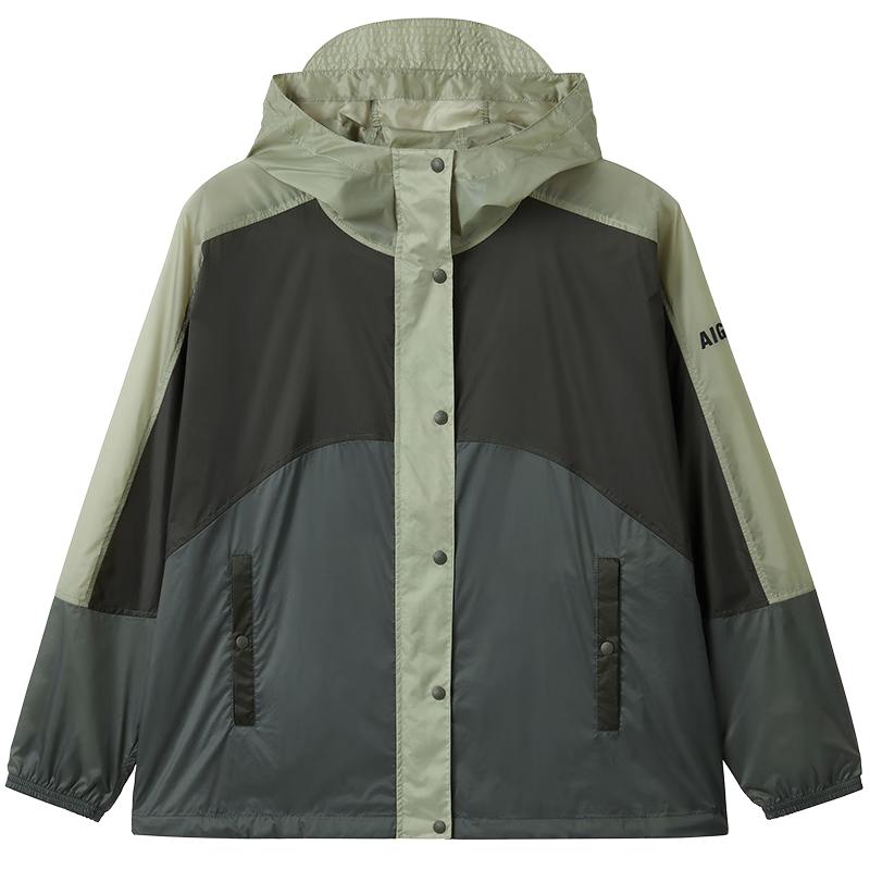 AIGLE Women s Classic Lightweight Hooded Jacket 40
