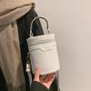 Modische Zylinder Handtasche Tote Damen PU Leder Verstellbar Elegant Umhängetasche für Tägliche Arbeit Weiß