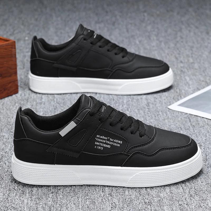 Men Little White Shoes 2025 Spring New Thick Bottom Fashionable Versatile Casual Running Sneakers Youth Walking Casual Shoes