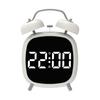 Liten digital vekkerklokke med LED-display Stor skjerm Snoozefunksjon Justerbar Batteridrevet Skrivebordsklokke