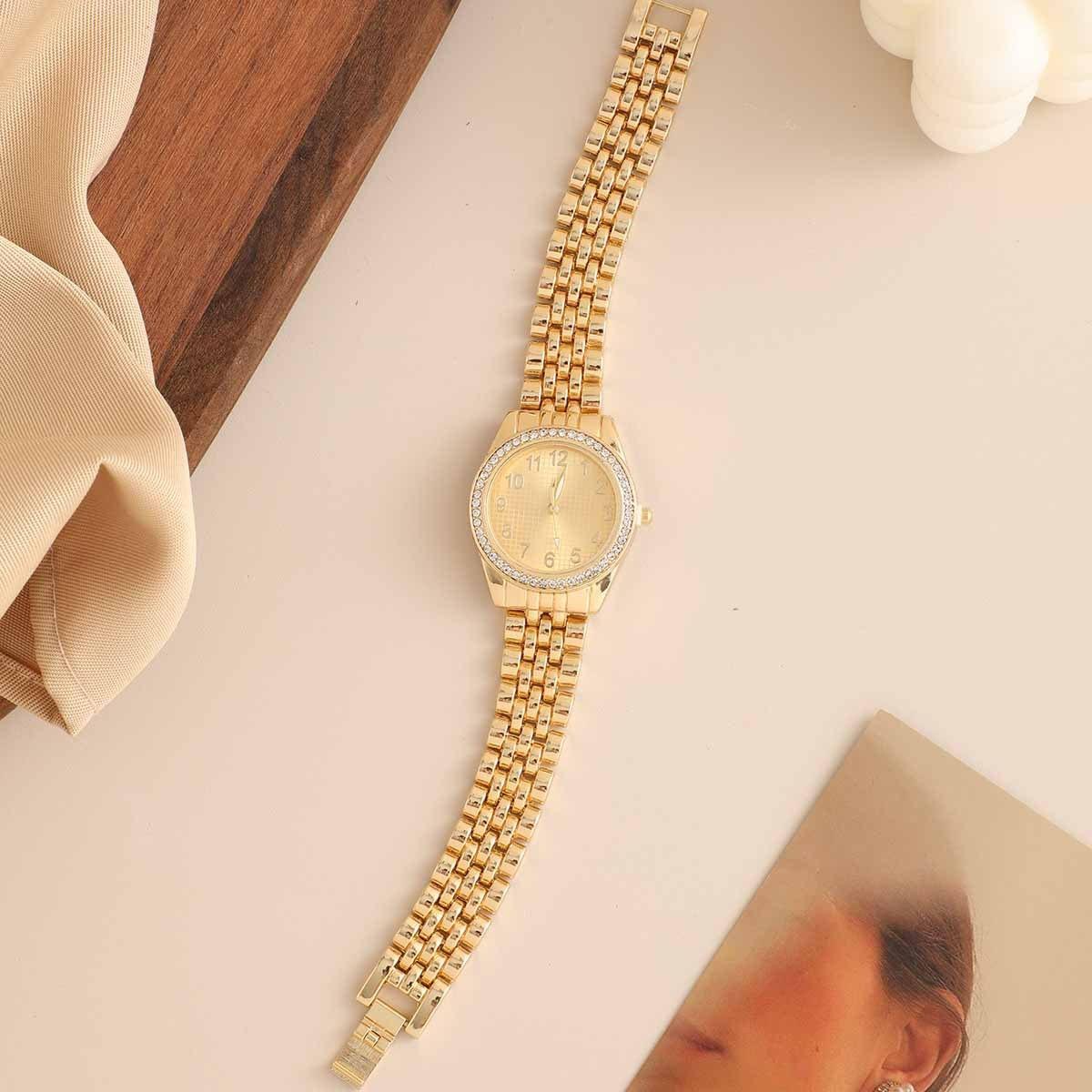 

Super Hot Selling Luxury Women s Watch Quartz Gold Stainless Steel Small Dial Roman Face Gold Charm Dress Fashion Watch