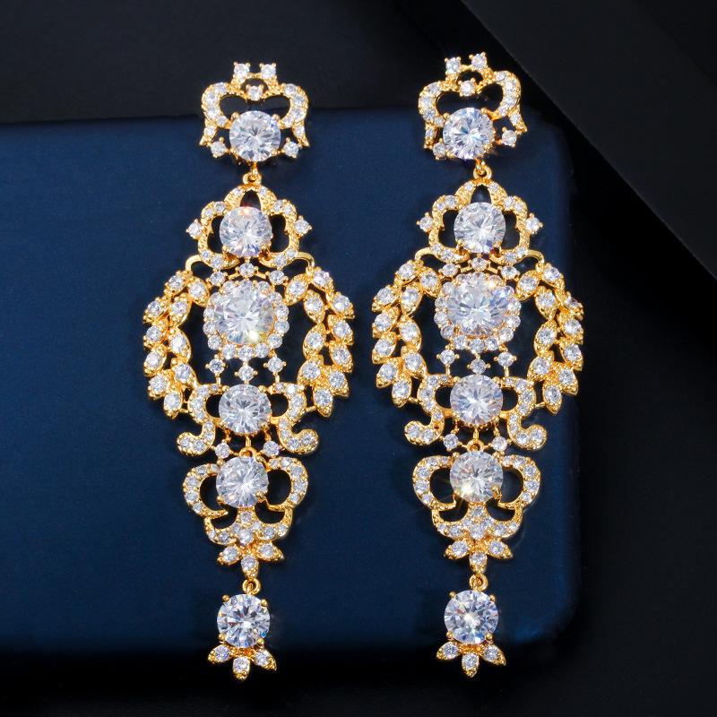 E0289 White Zircon Hollow Fringed Earrings, Needle Full Diamond Bridal Earrings