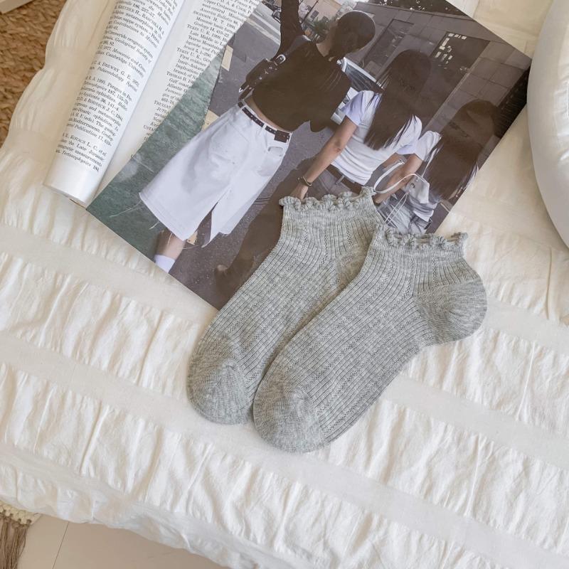 Female Summer Thin Cotton Pure Color Lovely Lace Mesh Breathable Low Top Boneless Socks