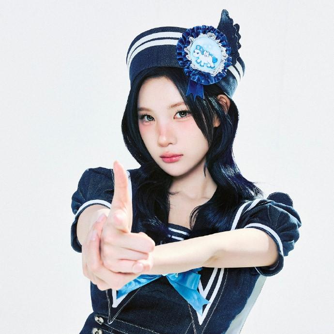 HEARTS2HEARTS - [LEMON TANG] 2ème Mini Album STICKER Juun